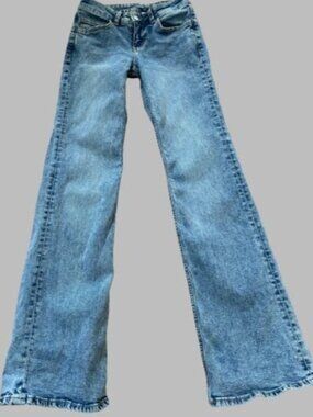 H&M DIVIDED LINE, FADED/WASHED JEANS SIZE 0